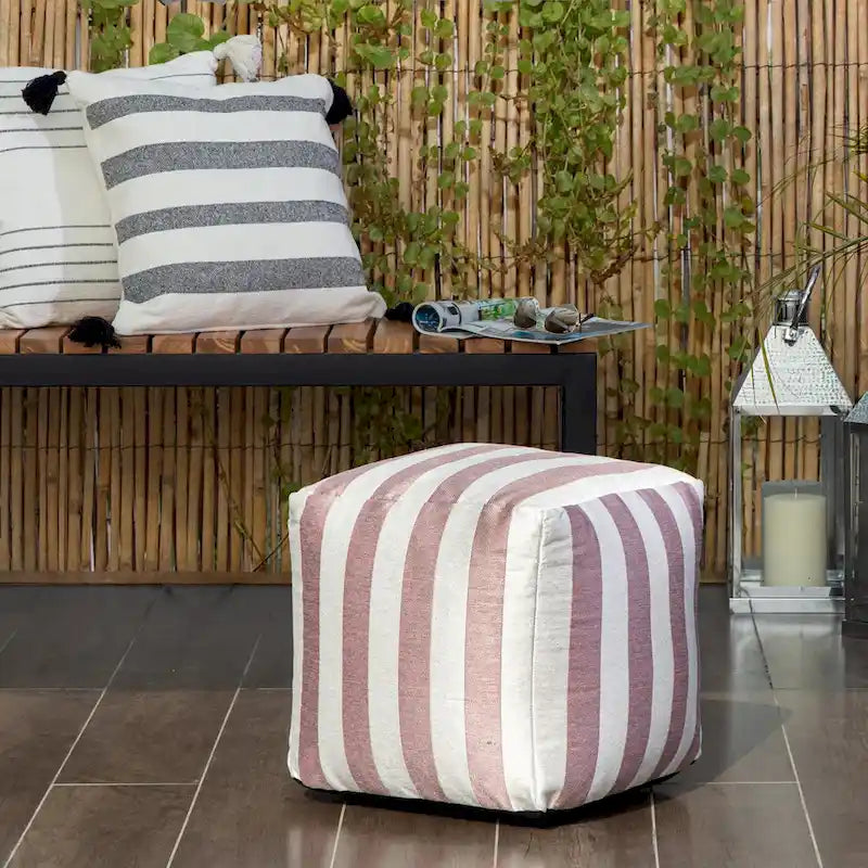 Pouf carré moelleux d’intérieur/extérieur de 18 x 18 pouces