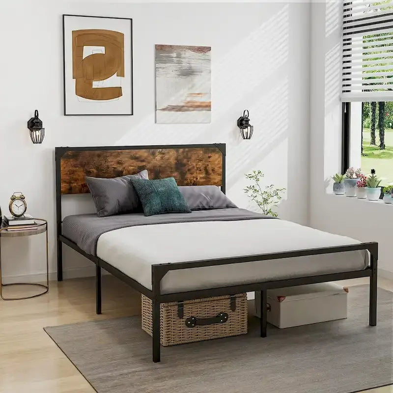 Cama de plataforma rústica de tamaño matrimonial/queen con cabecera y pie de cama