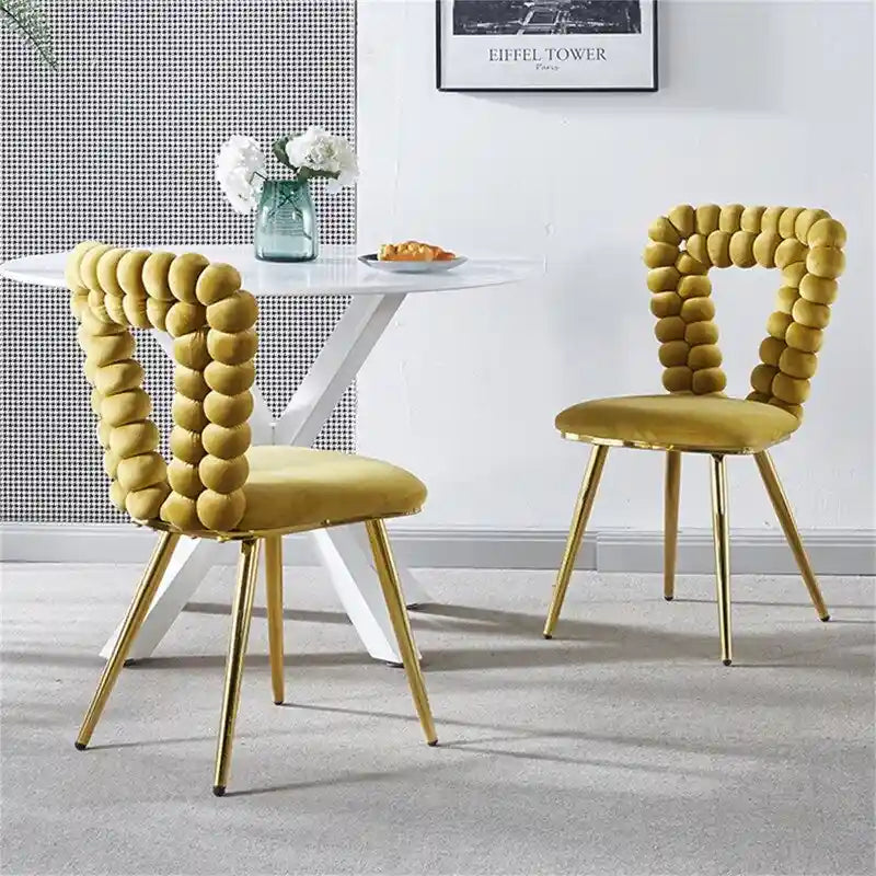 Moderne Esszimmerstühle mit Metallbeinen — 2er-Set