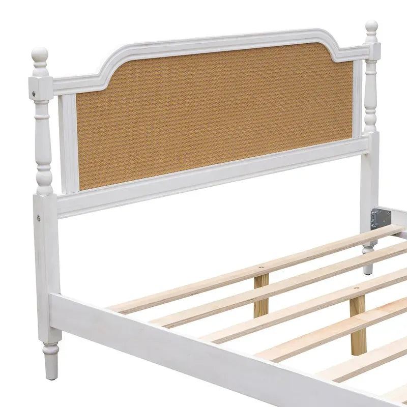 Cadre de lit en rotin de style traditionnel, sans sommier requis