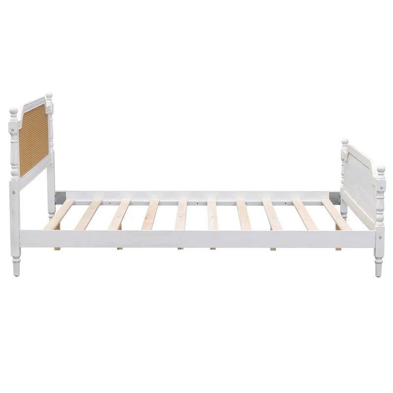 Cadre de lit en rotin de style traditionnel, sans sommier requis