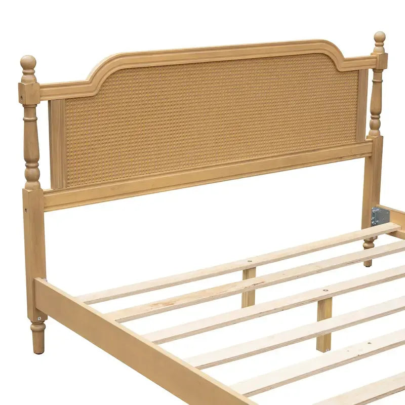 Cadre de lit en rotin de style traditionnel, sans sommier requis